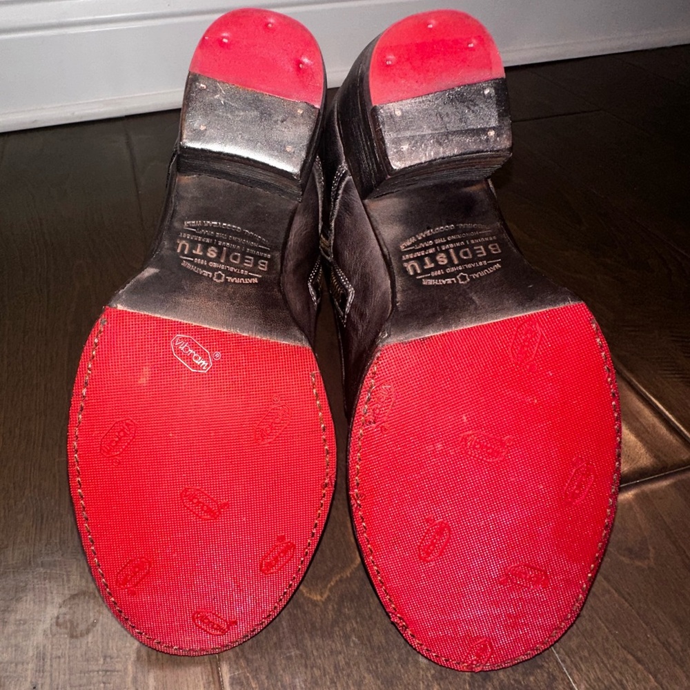 BED|STU Brown Lace-Up Leather Ankle Boots with Red Lining - Picture 9 of 16